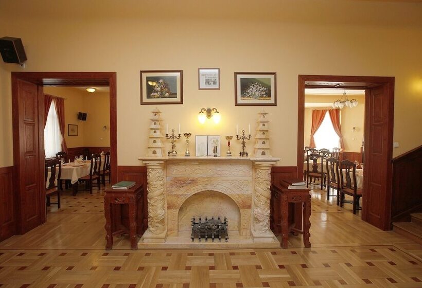 Fried Kastély Hotel Simontornya