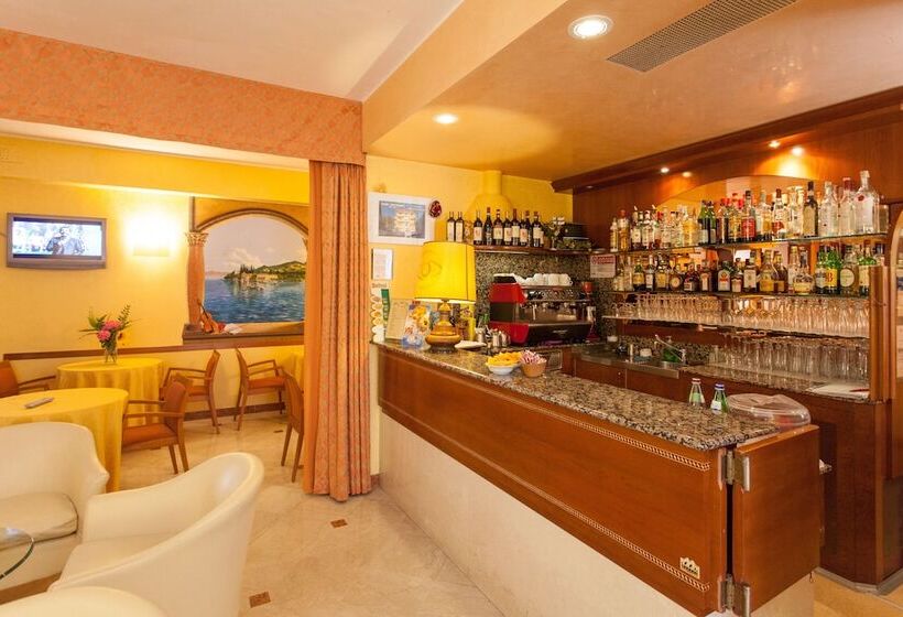 Gardenia & Villa Charme Adults Friendly 10plus