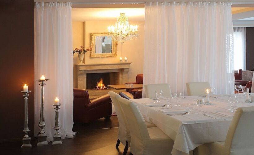 Golden Fish Hotel Apartments