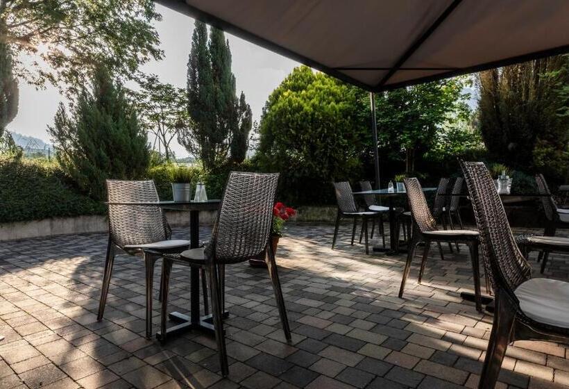 فندق Al Sorriso Greenpark & Wellness