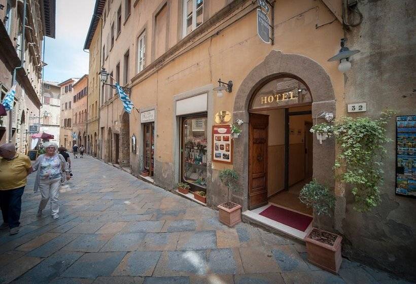 ホテル Albergo Etruria