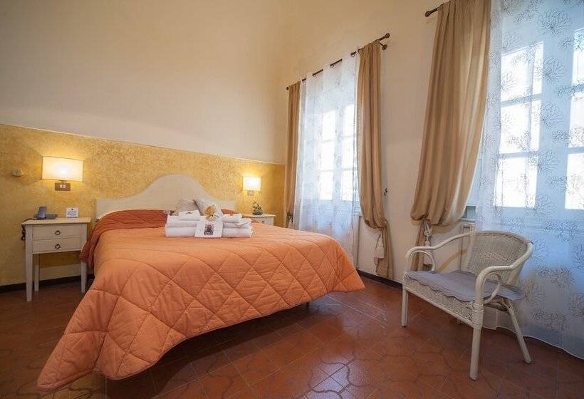 ホテル Albergo Etruria