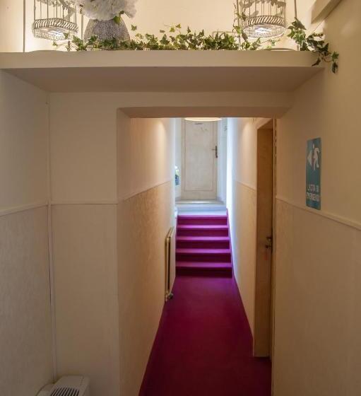 ホテル Albergo Etruria