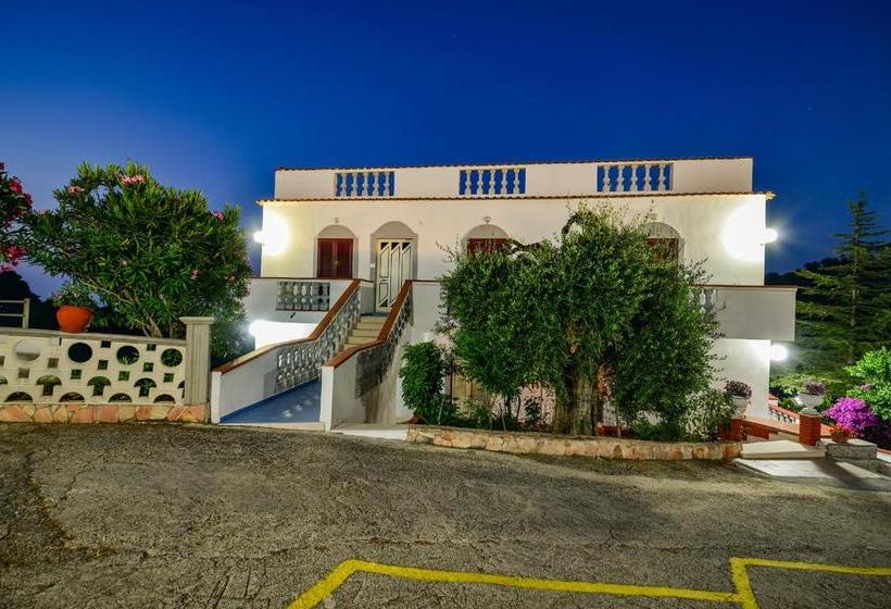 فندق Albergo Godenizzo