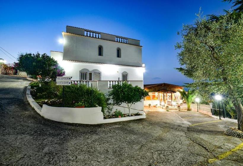 فندق Albergo Godenizzo