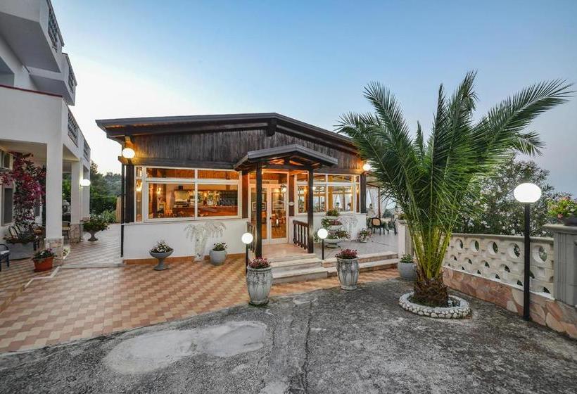 فندق Albergo Godenizzo