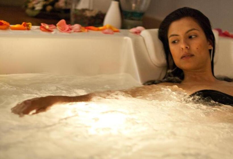 فندق Albergo La Vigna