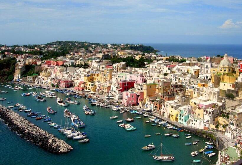 فندق Albergo La Vigna