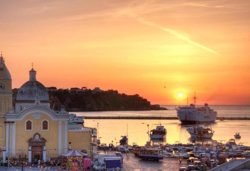 فندق Albergo La Vigna