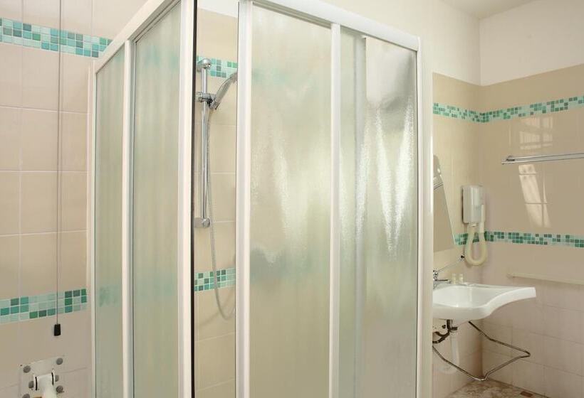 هتل Albergo Maccotta