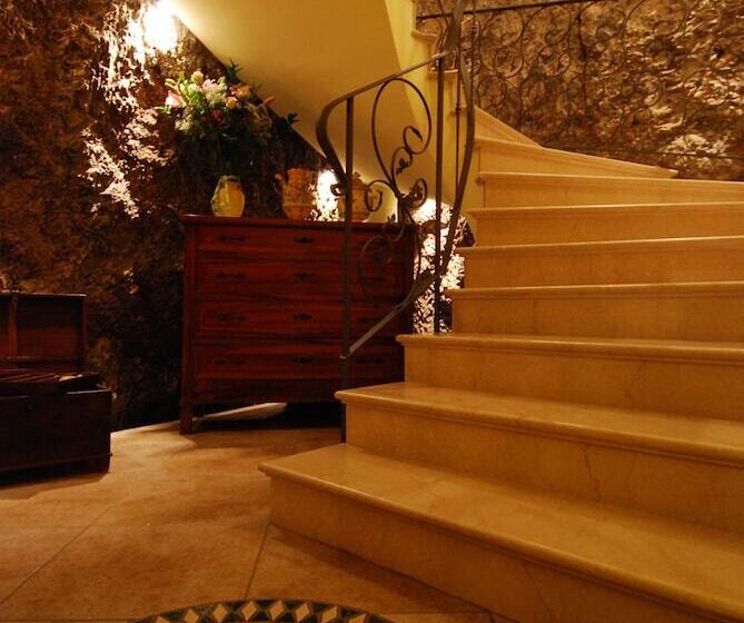 Отель Albergo Ristorante Montebaldo