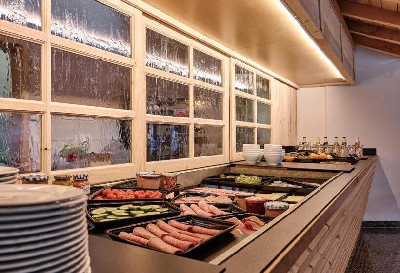 Tiptop Hotel Am Hochrhein