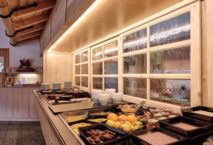 Tiptop Hotel Am Hochrhein