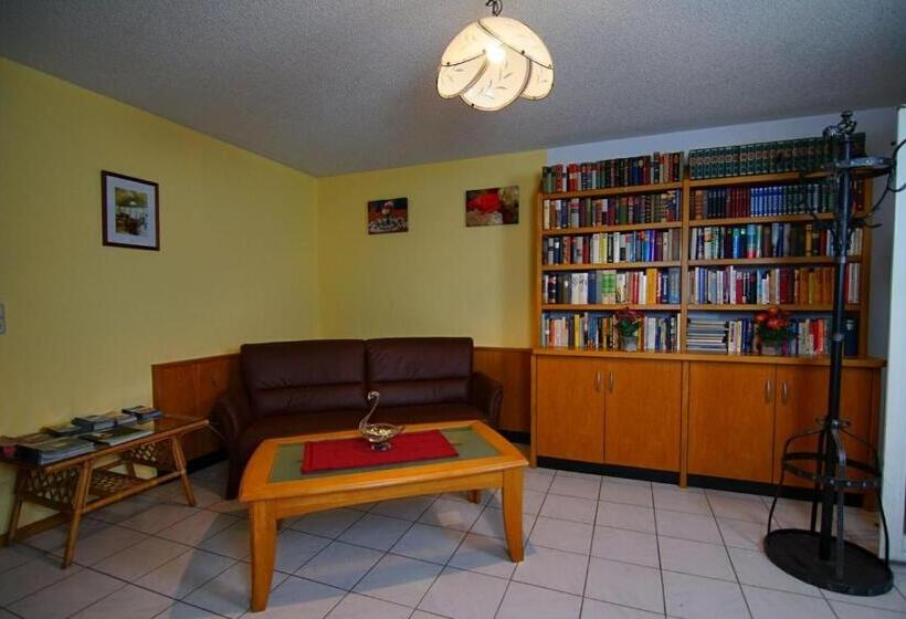 Tiptop Hotel Am Hochrhein