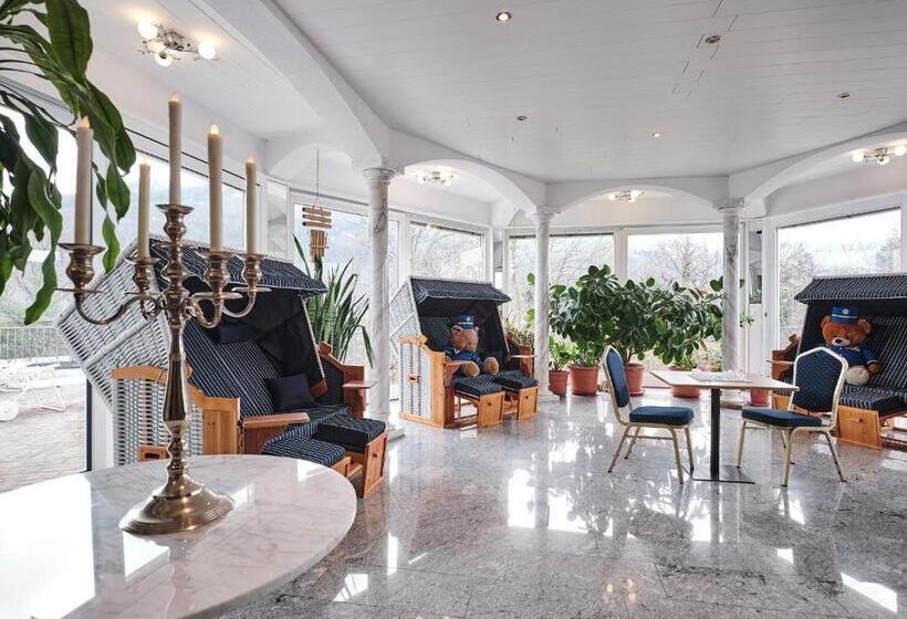 Tiptop Hotel Am Hochrhein