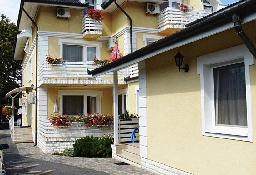 Hotel Apartman Bella