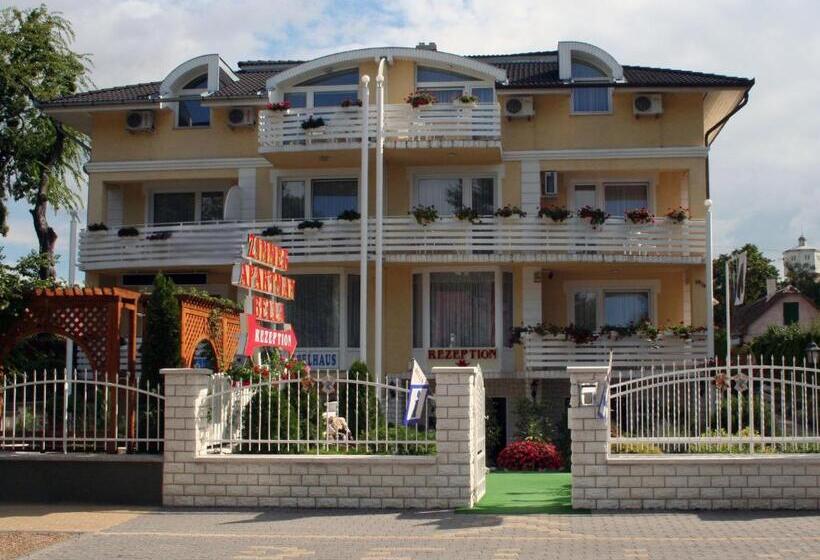 Hotel Apartman Bella