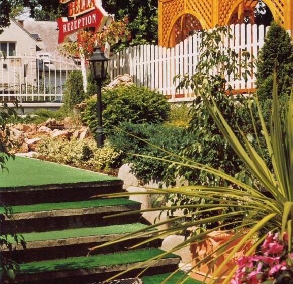 Hotel Apartman Bella