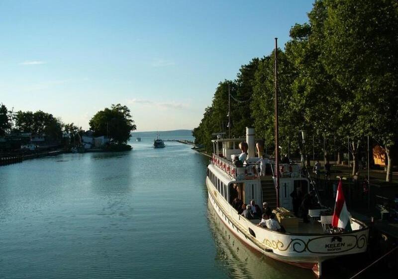 Hotel Apartman Bella