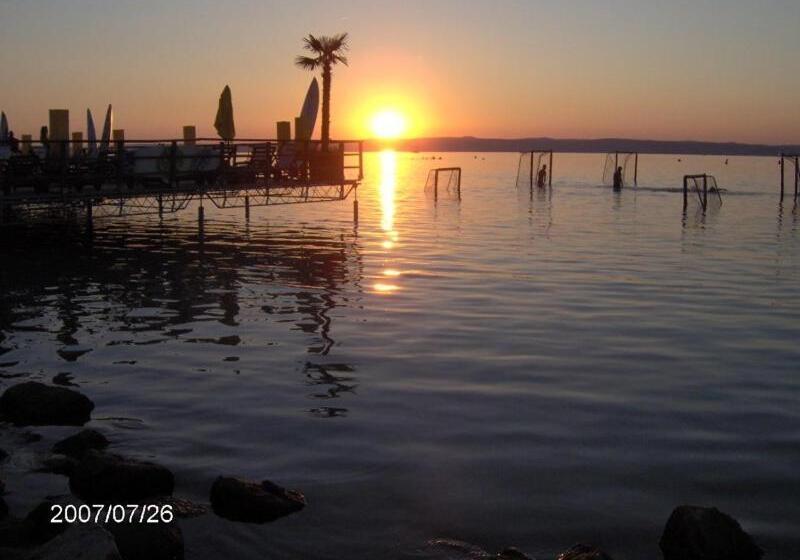 Hotel Apartman Bella