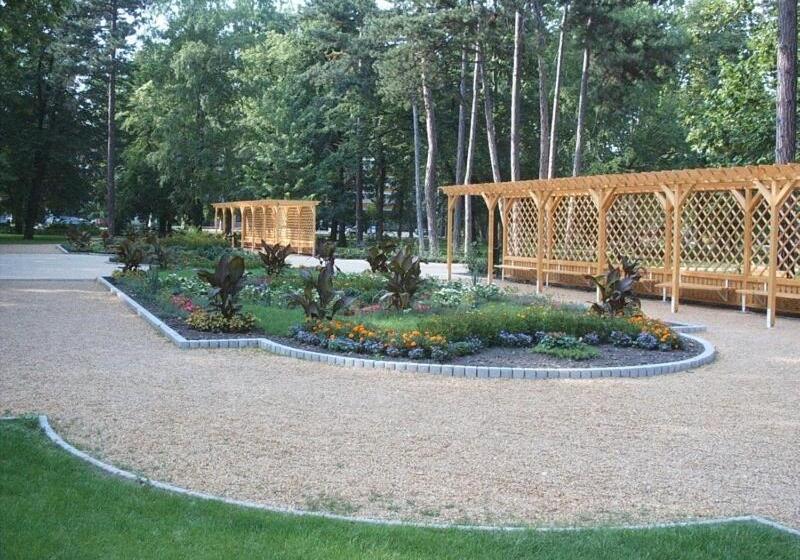 Hotel Apartman Bella