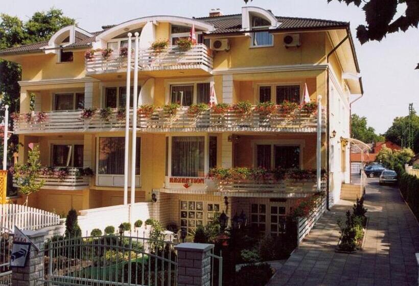 Hotel Apartman Bella