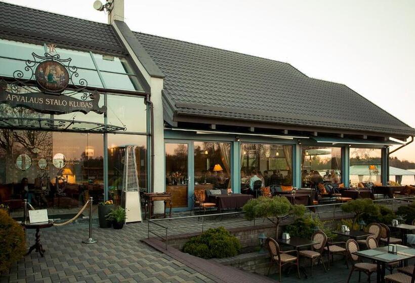 هتل Apvalaus Stalo Klubas Gastro & Spa
