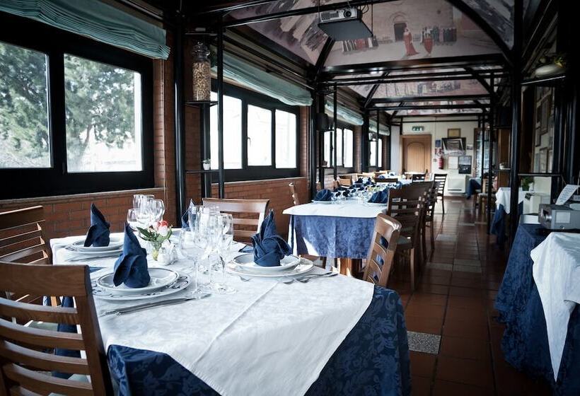 בית מלון כפרי Artu