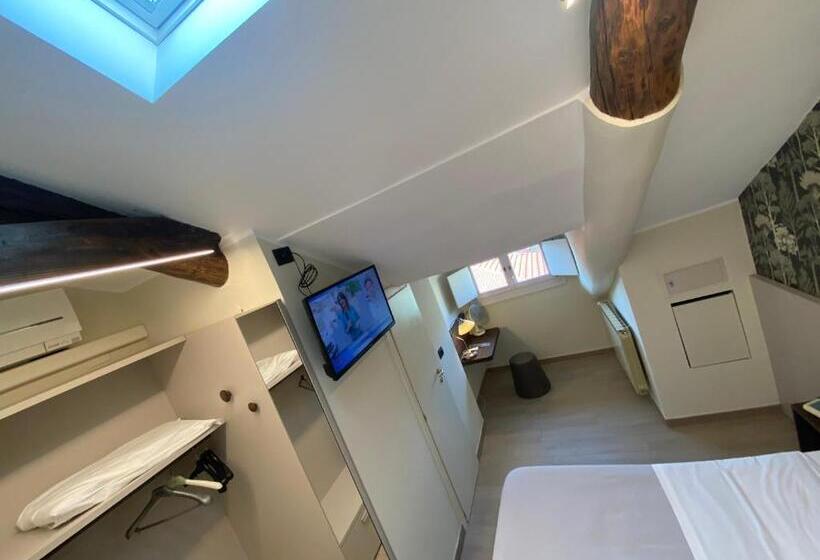 فندق Artua &solferino