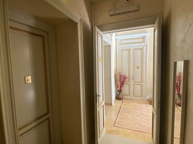 فندق Artua &solferino