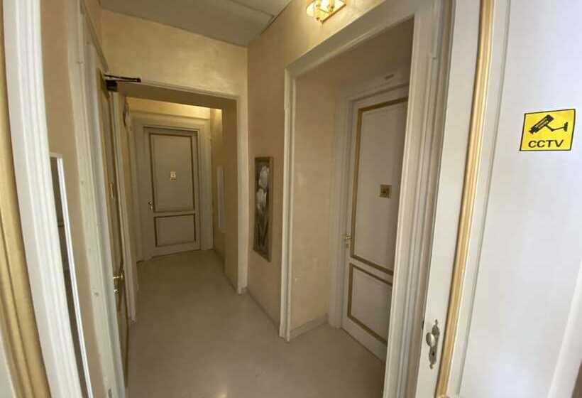 فندق Artua &solferino