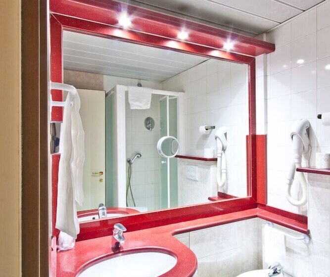 فندق Artua &solferino