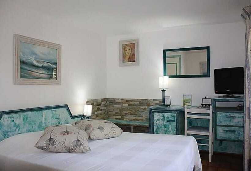 فندق Athénopolis