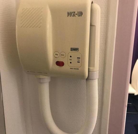 ホテル Bar Restaurant Couleurs Sud