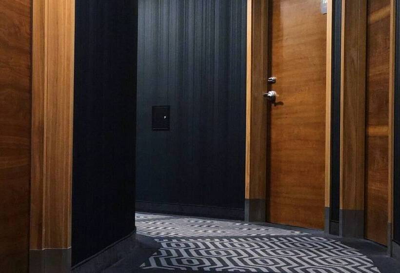 هتل Bayjonn Boutique