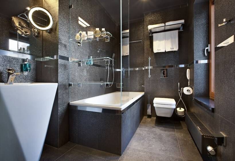 هتل Bayjonn Boutique