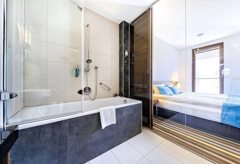 هتل Bayjonn Boutique