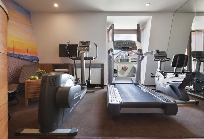 هتل Bayjonn Boutique