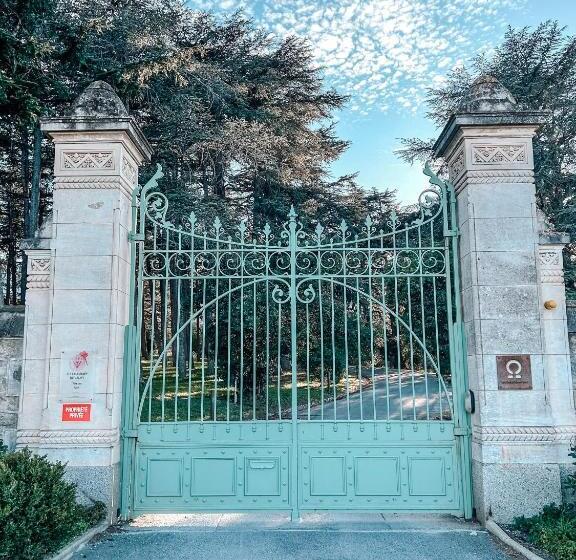 Отель B&b Château Valmy   Teritoria