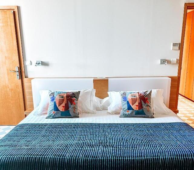 Отель B&b Château Valmy   Teritoria