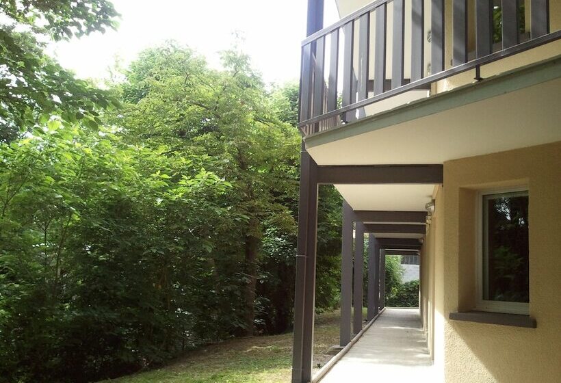 ホテル Bel Alp Manosque