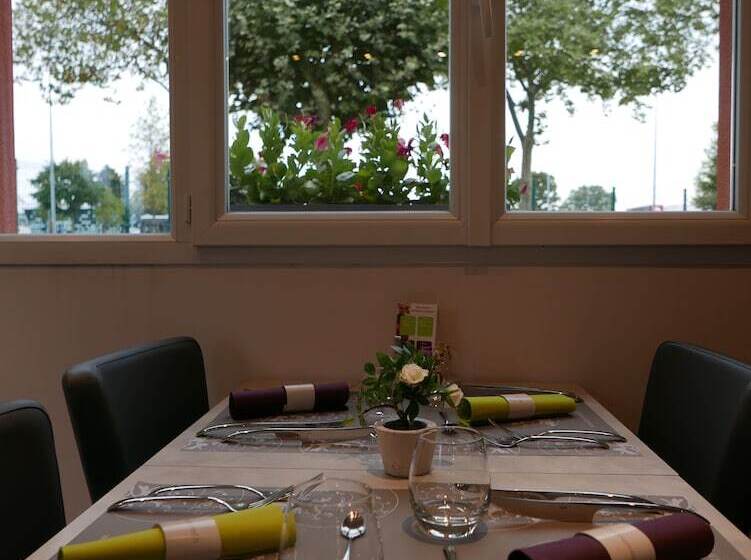 Best Hotel Lyon   Saint Priest