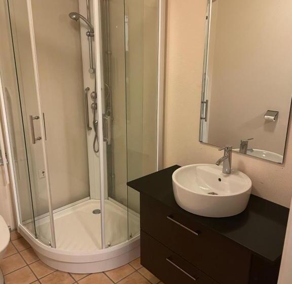 Björkbackens Karaktärshotell