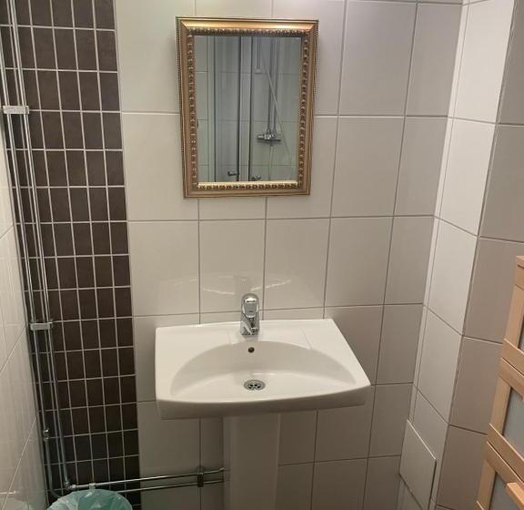 Björkbackens Karaktärshotell