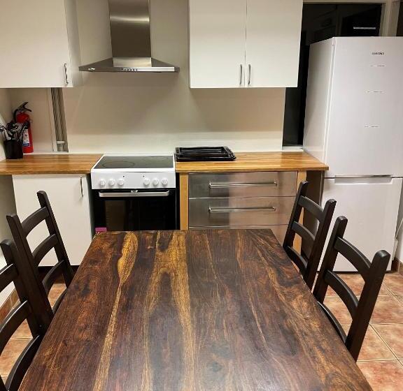 Björkbackens Karaktärshotell