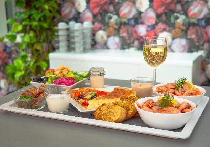 Björkbackens Karaktärshotell