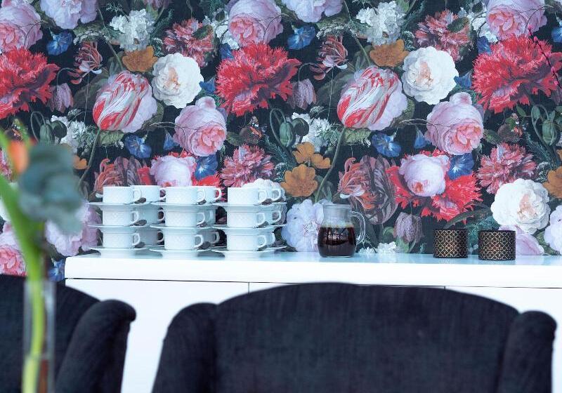 Björkbackens Karaktärshotell