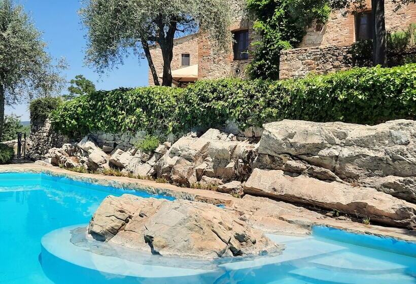 Hotel Borgo Livernano