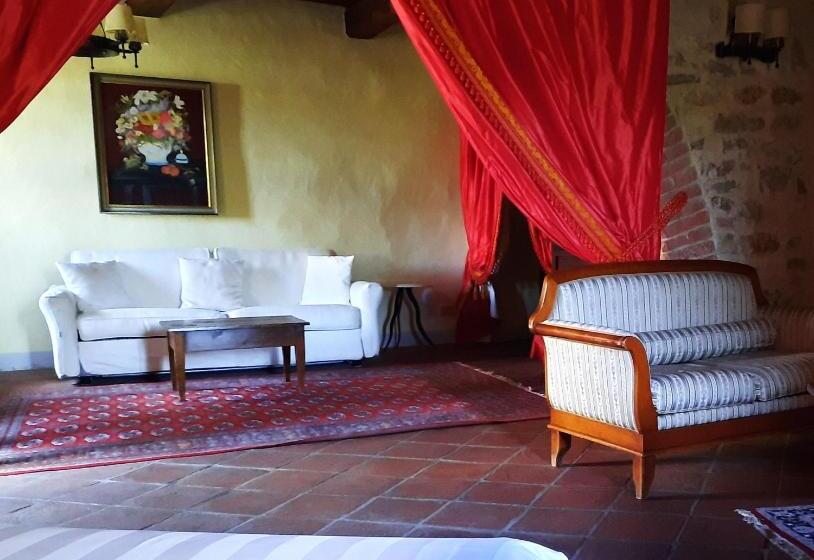 Hotel Borgo Livernano