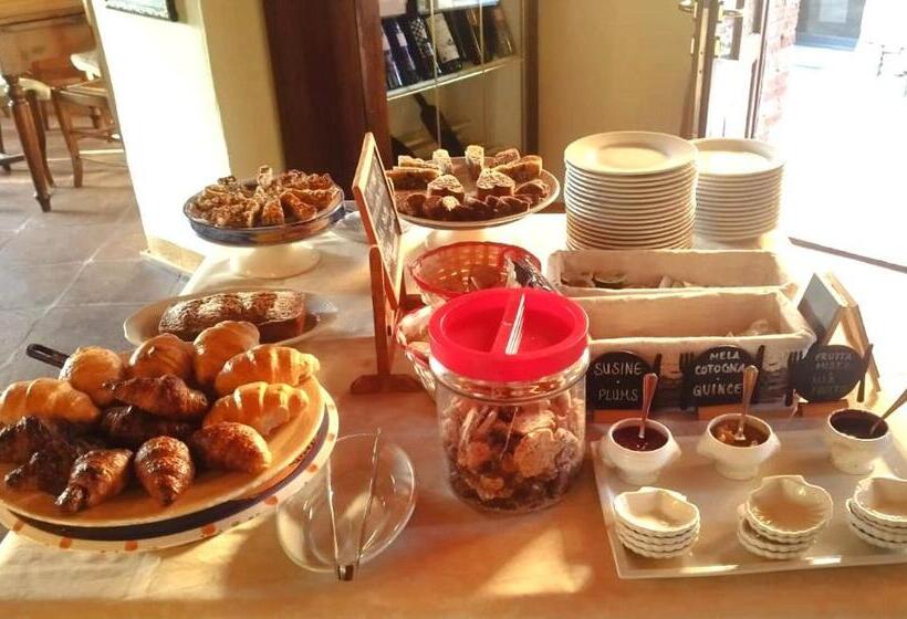 Hotel Borgo Livernano